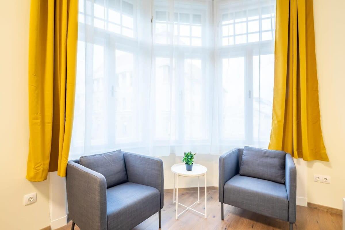 Super Central New Studio Budapeszt Zewnętrze zdjęcie